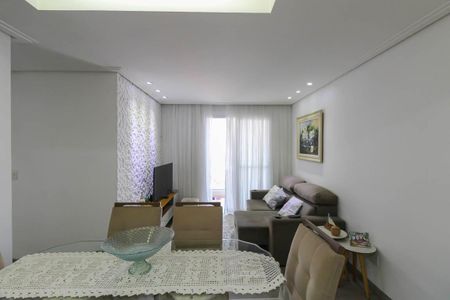 Apartamento à venda com 75m², 3 quartos e 2 vagas Apartamento à venda com 75m², 3 quartos e 2 vagasSala