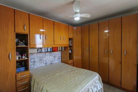 Apartamento à venda com 75m², 3 quartos e 2 vagas Apartamento à venda com 75m², 3 quartos e 2 vagasSuíte