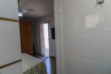 Apartamento à venda com 75m², 3 quartos e 2 vagas Apartamento à venda com 75m², 3 quartos e 2 vagasBanheiro da Suíte