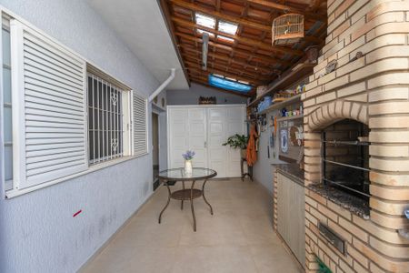 Casa à venda com 160m², 3 quartos e 4 vagas Casa à venda com 160m², 3 quartos e 4 vagasÁrea Externa