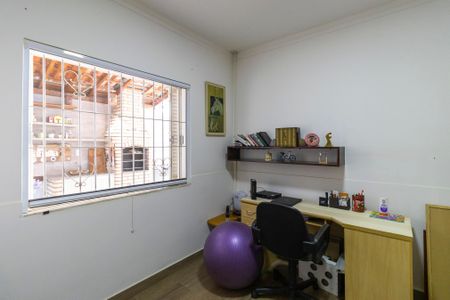 Casa à venda com 160m², 3 quartos e 4 vagas Casa à venda com 160m², 3 quartos e 4 vagasQuarto 2