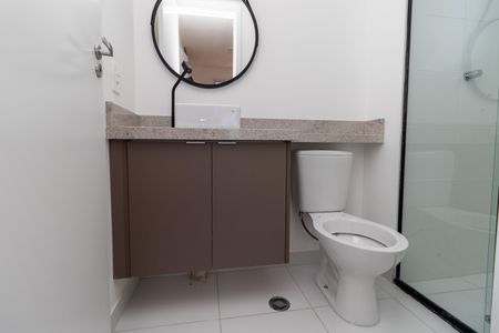 Apartamento para alugar com 28m², 1 quarto e sem vagaBanheiro da Suíte