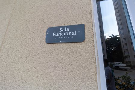 Apartamento para alugar com 28m², 1 quarto e sem vagaÁrea comum - Sala Funcional