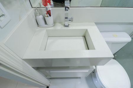 Apartamento para alugar com 65m², 2 quartos e 1 vaga Apartamento para alugar com 65m², 2 quartos e 1 vagaBanheiro da Suíte