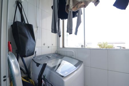 Apartamento para alugar com 65m², 2 quartos e 1 vaga Apartamento para alugar com 65m², 2 quartos e 1 vagaCozinha e Área de Serviço