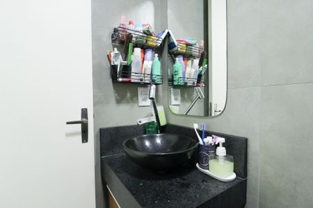 Apartamento para alugar com 65m², 2 quartos e 1 vaga Apartamento para alugar com 65m², 2 quartos e 1 vagaBanheiro Social