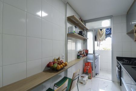 Apartamento para alugar com 65m², 2 quartos e 1 vaga Apartamento para alugar com 65m², 2 quartos e 1 vagaCozinha e Área de Serviço