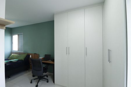 Apartamento para alugar com 65m², 2 quartos e 1 vaga Apartamento para alugar com 65m², 2 quartos e 1 vagaSuíte