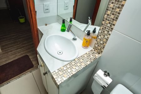 Apartamento à venda com 65m², 3 quartos e 1 vagaBanheiro Social