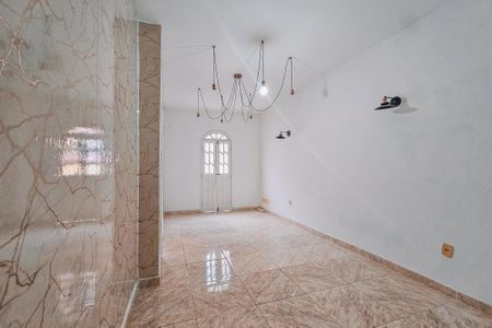 Casa para alugar com 120m², 3 quartos e sem vaga Casa para alugar com 120m², 3 quartos e sem vagaSala