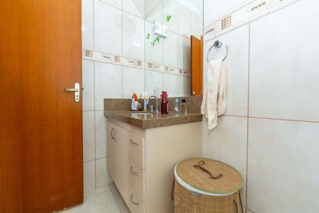 Casa à venda com 520m², 3 quartos e 3 vagasBanheiro 