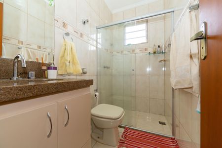 Casa à venda com 520m², 3 quartos e 3 vagasBanheiro da Suíte