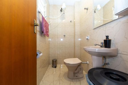 Casa à venda com 520m², 3 quartos e 3 vagasBanheiro 3