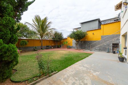 Casa à venda com 520m², 3 quartos e 3 vagasÁrea Externa