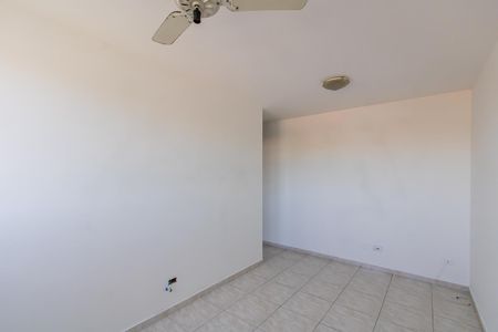 Apartamento à venda com 53m², 2 quartos e 1 vaga Apartamento à venda com 53m², 2 quartos e 1 vagaSala