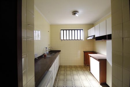 Casa à venda com 270m², 5 quartos e 4 vagasCozinha