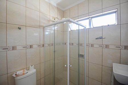 Apartamento para alugar com 56m², 2 quartos e 1 vaga Apartamento para alugar com 56m², 2 quartos e 1 vagaBanheiro