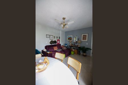 Apartamento à venda com 110m², 3 quartos e 2 vagasSala