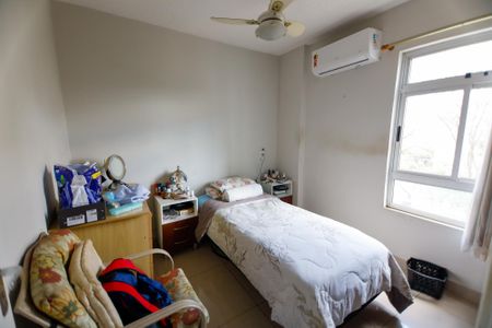 Apartamento à venda com 110m², 3 quartos e 2 vagasQuarto 3