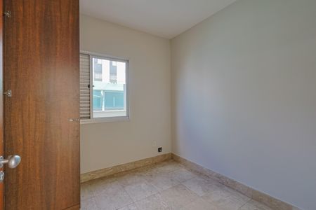 Apartamento à venda com 220m², 5 quartos e 2 vagas