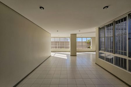 Apartamento à venda com 220m², 4 quartos e 2 vagasÁrea comum - Salão de festas