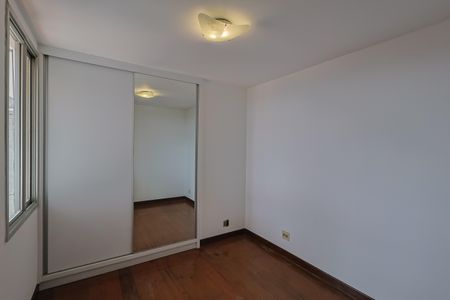 Apartamento à venda com 220m², 5 quartos e 2 vagas