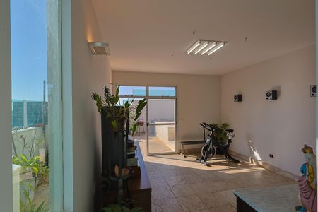 Apartamento à venda com 220m², 4 quartos e 2 vagasSala 2