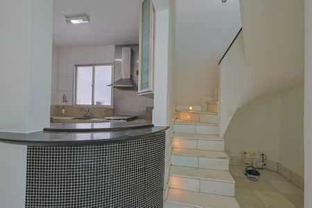 Apartamento à venda com 220m², 5 quartos e 2 vagas