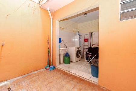 Casa à venda com 101m², 3 quartos e 1 vaga Casa à venda com 101m², 3 quartos e 1 vagaQuintal