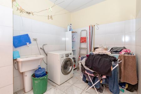 Casa à venda com 101m², 3 quartos e 1 vaga Casa à venda com 101m², 3 quartos e 1 vagaLavanderia