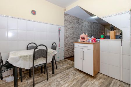 Casa à venda com 101m², 3 quartos e 1 vaga Casa à venda com 101m², 3 quartos e 1 vagaCozinha