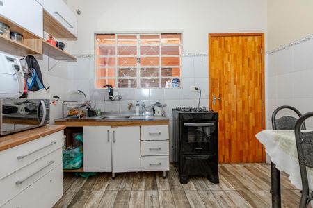 Casa à venda com 101m², 3 quartos e 1 vaga Casa à venda com 101m², 3 quartos e 1 vagaCozinha