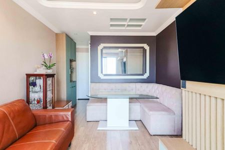 Apartamento à venda com 50m², 2 quartos e 1 vaga Apartamento à venda com 50m², 2 quartos e 1 vagaSala