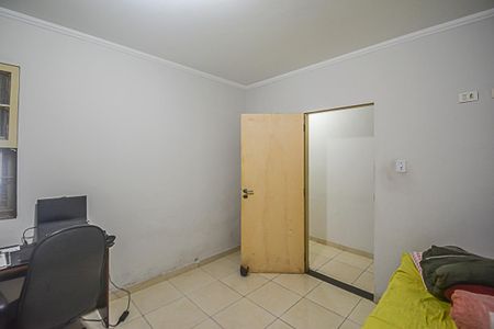 Casa à venda com 187m², 3 quartos e 5 vagasQuarto 2