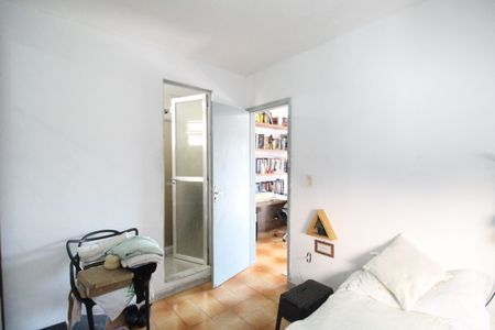 Casa à venda com 185m², 3 quartos e 2 vagasSuíte 2