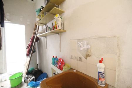 Casa à venda com 185m², 3 quartos e 2 vagasÁrea de serviço