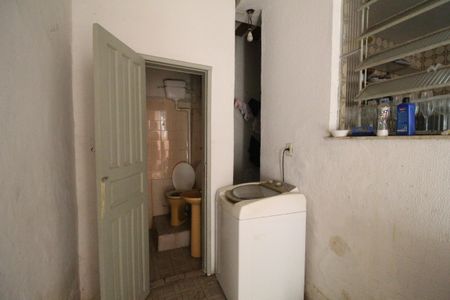 Casa à venda com 185m², 3 quartos e 2 vagasÁrea de serviço