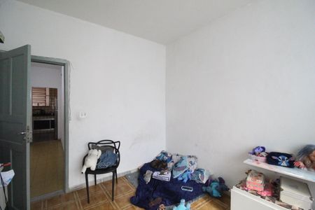 Casa à venda com 185m², 3 quartos e 2 vagasQuarto