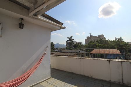 Casa à venda com 185m², 3 quartos e 2 vagasÁrea comum