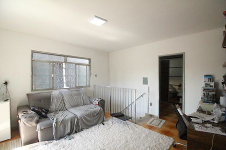 Casa à venda com 185m², 3 quartos e 2 vagasSala 2