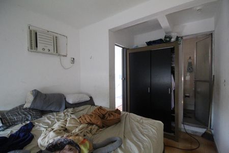 Casa à venda com 185m², 3 quartos e 2 vagasSuíte 1