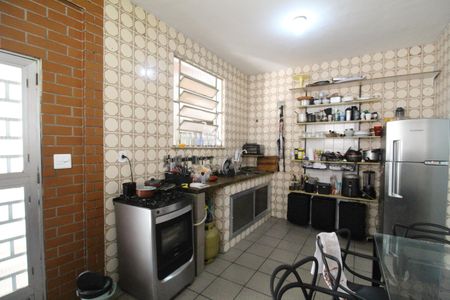 Casa à venda com 185m², 3 quartos e 2 vagasCozinha