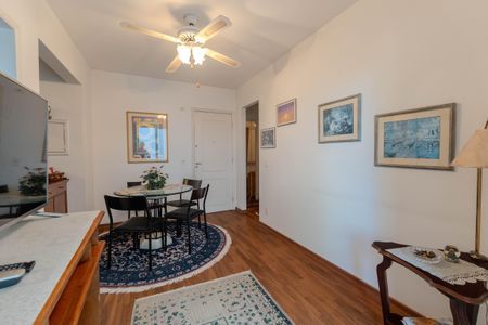 Sala de apartamento para alugar com 1 quarto, 70m² em Bela Vista, São Paulo