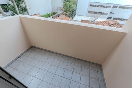 Apartamento para alugar com 70m², 1 quarto e 1 vaga Apartamento para alugar com 70m², 1 quarto e 1 vagaSacada