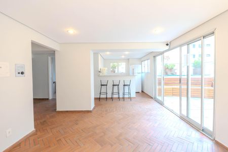 Apartamento para alugar com 70m², 1 quarto e 1 vaga Apartamento para alugar com 70m², 1 quarto e 1 vagaÁrea comum - Salão de festas