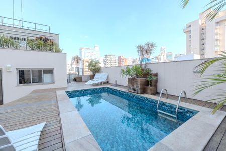 Apartamento para alugar com 70m², 1 quarto e 1 vaga Apartamento para alugar com 70m², 1 quarto e 1 vagaÁrea comum - Piscina