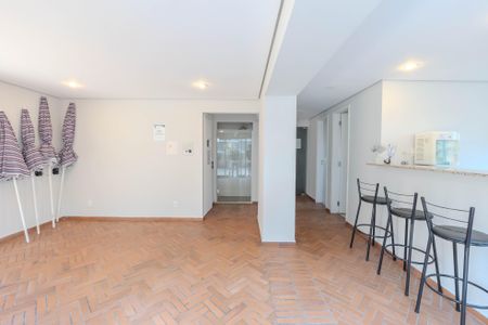 Apartamento para alugar com 70m², 1 quarto e 1 vaga Apartamento para alugar com 70m², 1 quarto e 1 vagaÁrea comum - Salão de festas