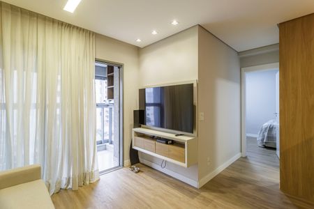 Sala de apartamento para alugar com 1 quarto, 50m² em Indianópolis, São Paulo