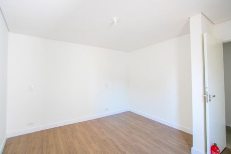 Casa à venda com 190m², 3 quartos e 4 vagasSuíte 2