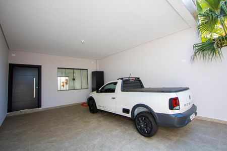 Casa à venda com 190m², 3 quartos e 4 vagasGaragem